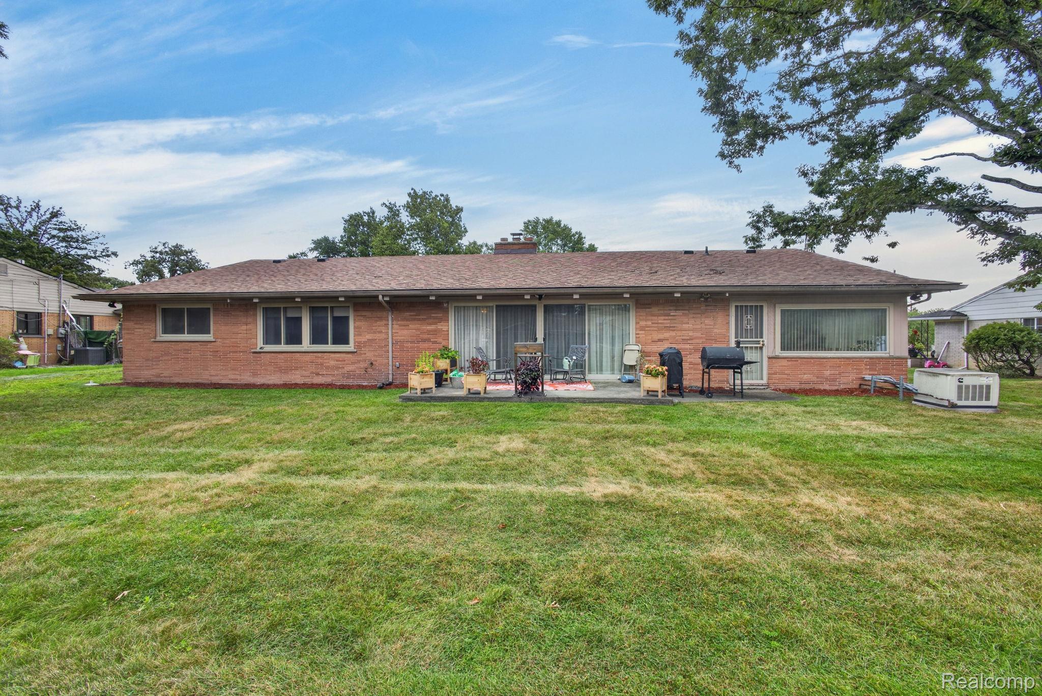 Residential in Southfield 5
