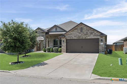 8807 Hidden Oaks Dr, Temple, TX, 76502-4607 | Card Image