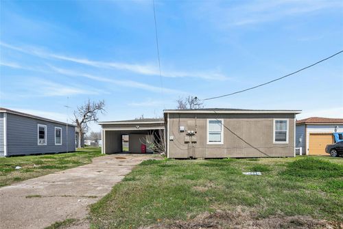 1711 W 5th St, Freeport, TX, 77541-5014 | Card Image