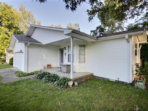 918 Montclair Dr, Poplar Bluff, MO, 63901-2137 | Card Image