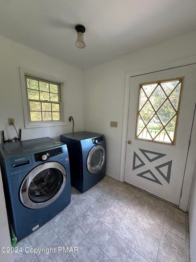 Washer & Dryer | Image 18