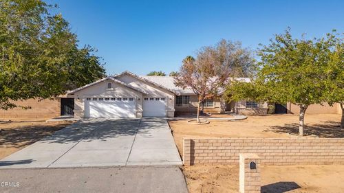 20385 Eyota Rd, Apple Valley, CA, 92308 | Card Image