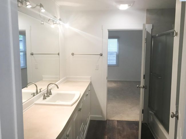 310 N Mill St, Home with 0 bedrooms, 0 bathrooms and null parking in Colfax WA | Image 10