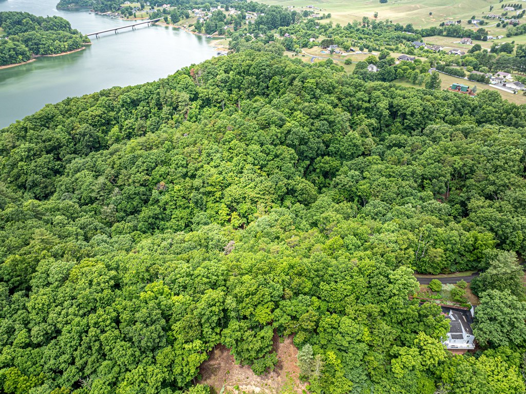 Land in Abingdon 4