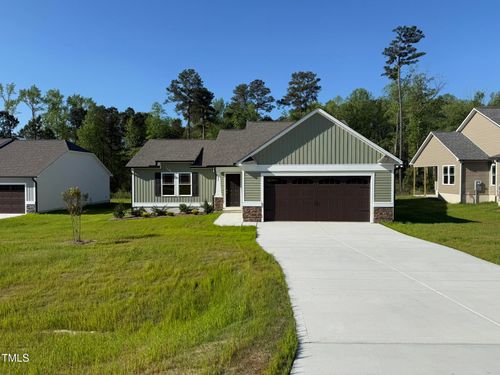 86 Heatherglenn Cir, Princeton, NC, 27569-6702 | Card Image