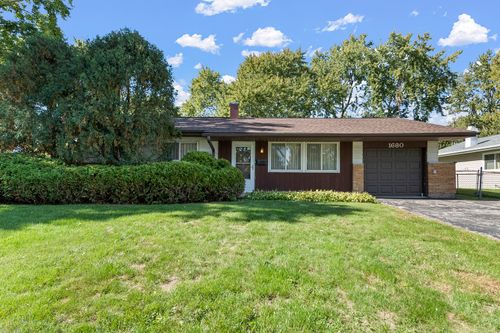 1680 Pierce Road, Hoffman Estates, IL, 60169 | Card Image