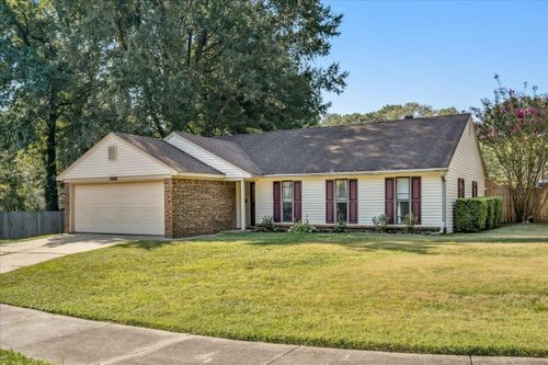 8277 Glen Rock Cv, Cordova, TN, 38016 | Card Image