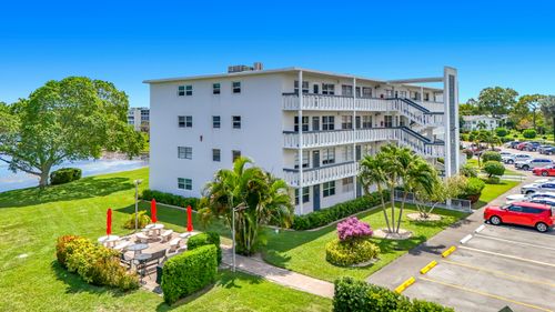 2114 Oakridge V, Deerfield Beach, FL, 33442-1991 | Card Image