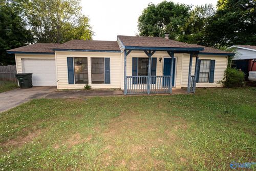 3716 Conger Road, Huntsville, AL, 35805 | Card Image