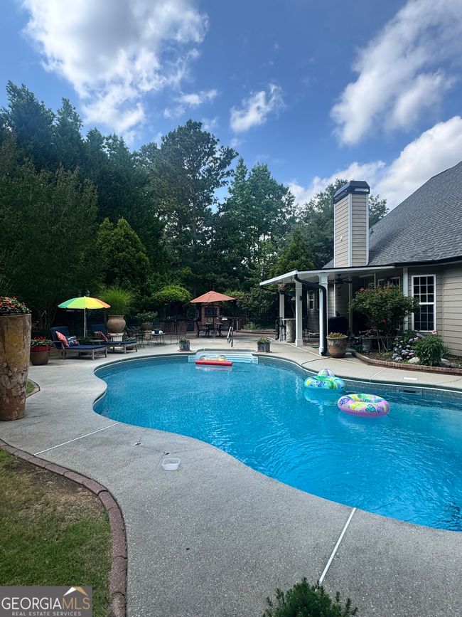 374 Persimmon Dr, House other with 5 bedrooms, 3 bathrooms and 8 parking in Sharpsburg GA | Image 32