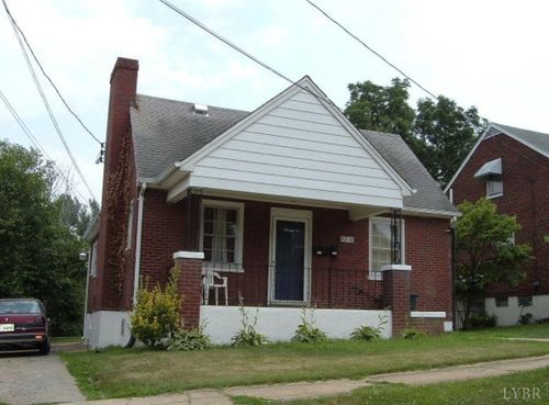 2210 Park Pl, Lynchburg, VA, 24501-5512 | Card Image