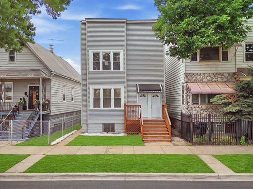 8612 S Burnham Ave, CHICAGO, IL, 60617-3104 | Card Image