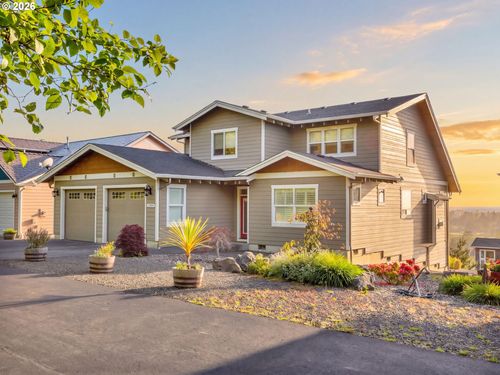 1775 Thompson Falls Dr, Seaside, OR, 97138-1208 | Card Image
