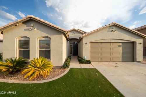 7319 W Jones Ave, Phoenix, AZ, 85043-5520 | Card Image