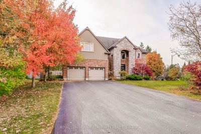 49 Heatherwood Dr, House other with 4 bedrooms, 4 bathrooms and 9 parking in Midhurst ON | Image 1