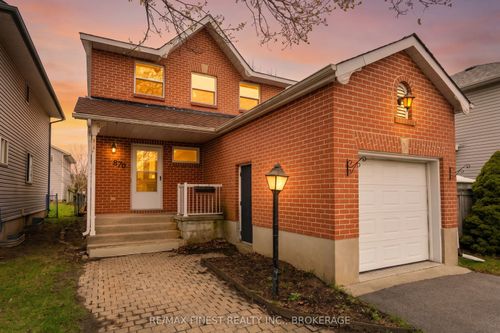 870 Walker Crt, Kingston, ON, K7M8L2 | Card Image