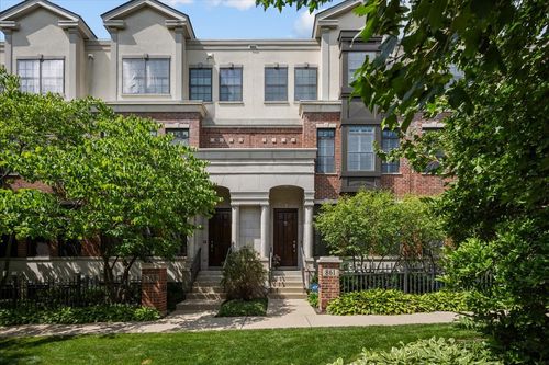 861 Laurel Ave, Highland Park, IL, 60035-3526 | Card Image