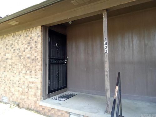 1423-1425 Stafford Rd, Sherwood, AR, 72120-5028 | Card Image