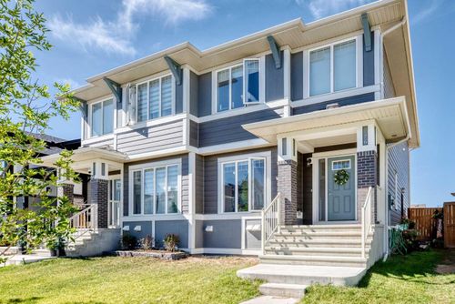 76 Magnolia Grove Se, Calgary, AB, T3M3E5 | Card Image