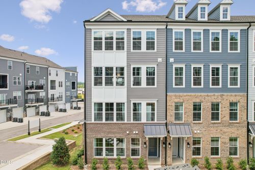 200-426 Gaston Park Ln, Wake Forest, NC, 27587-3192 | Card Image
