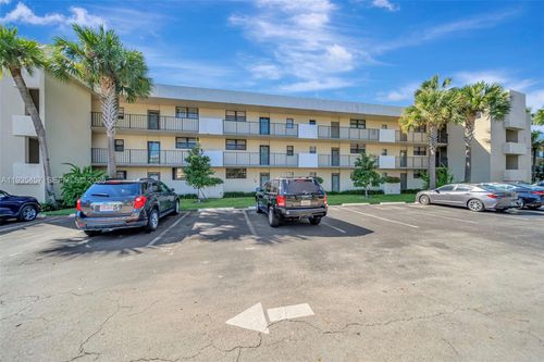 b-2450 Deer Creek Country Club Blvd, Deerfield Beach, FL, 33442-1104 | Card Image