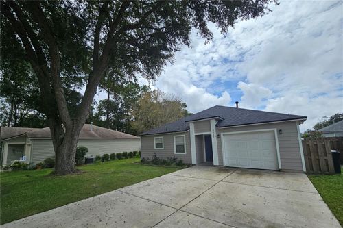 2511 Nw 38th Pl, GAINESVILLE, FL, 32605-2274 | Card Image