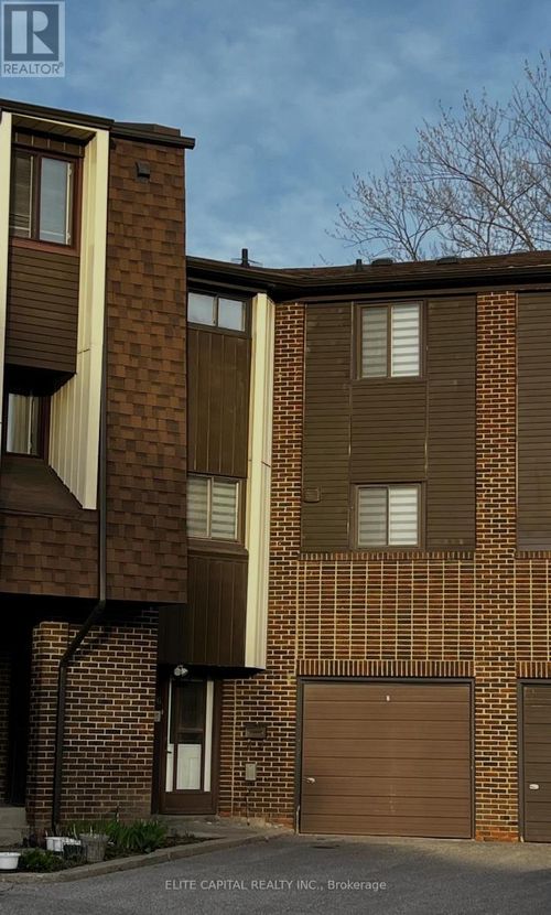 56 Spire Hill Way, Toronto (Hillcrest Village), ON, M2H3A4 | Card Image