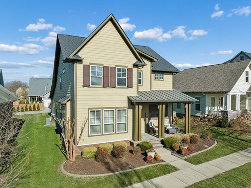 3104 Hazelton Dr, Thompsons Station, TN, 37179-1400 | Card Image