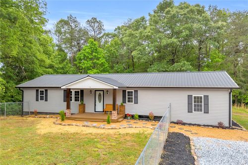 115 Mcnair Dr, Westminster, SC, 29693-1640 | Card Image