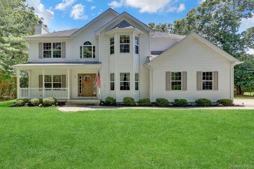 130 Mill Rd, Yaphank, NY, 11980-9751 | Card Image