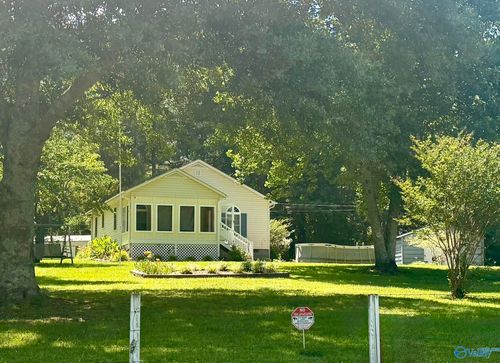 70 Shady Ln, Somerville, AL, 35670-5671 | Card Image
