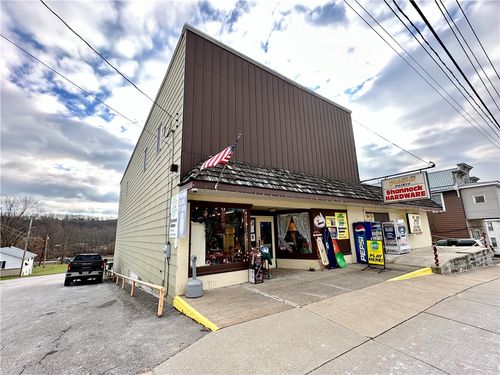 634 W Main St, Rural Valley, PA, 16249-4430 | Card Image