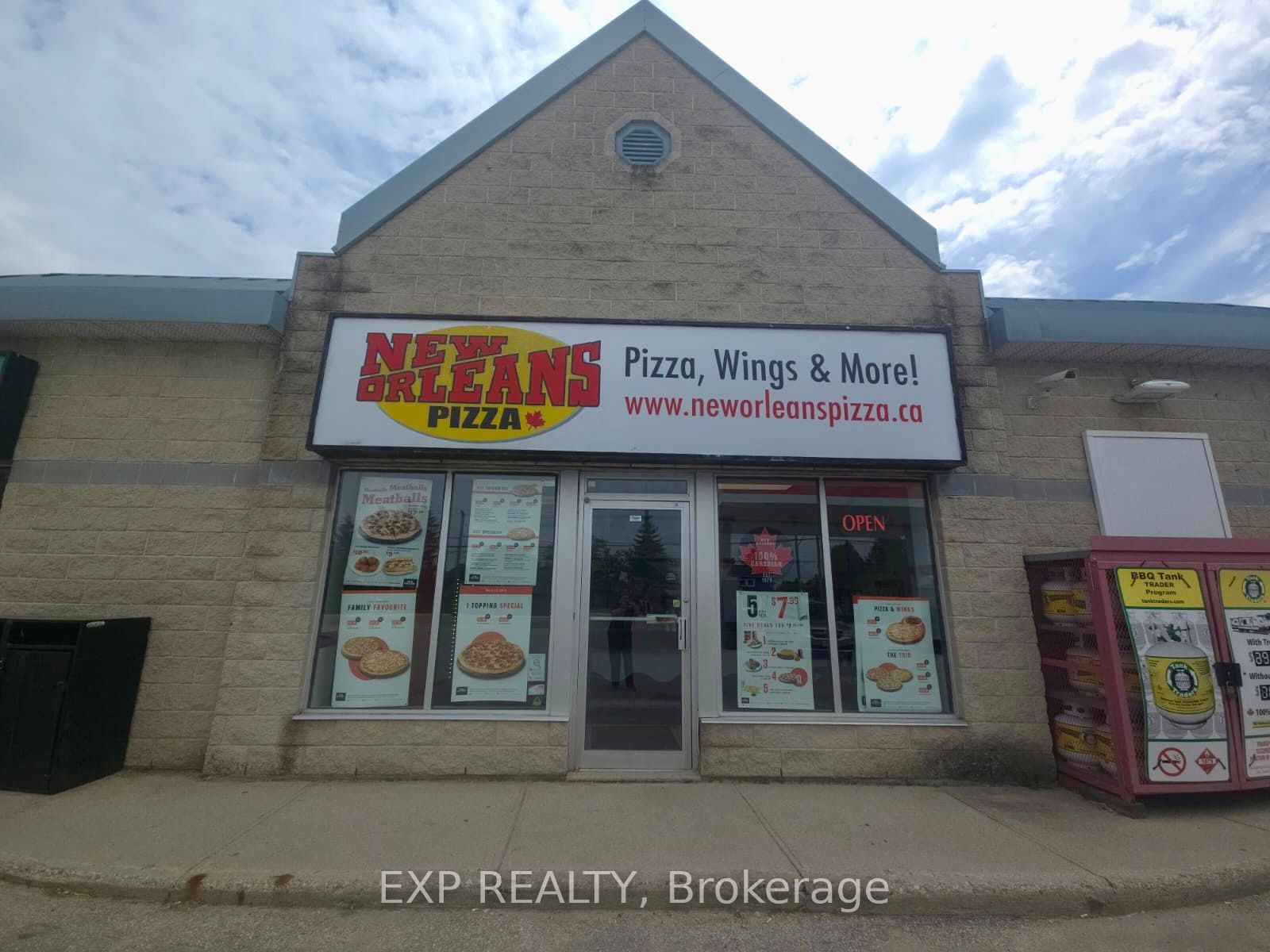 Commercial Sale in West Grey