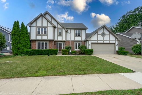 27W303 Chartwell Dr, Winfield, IL, 60190-1810 | Card Image