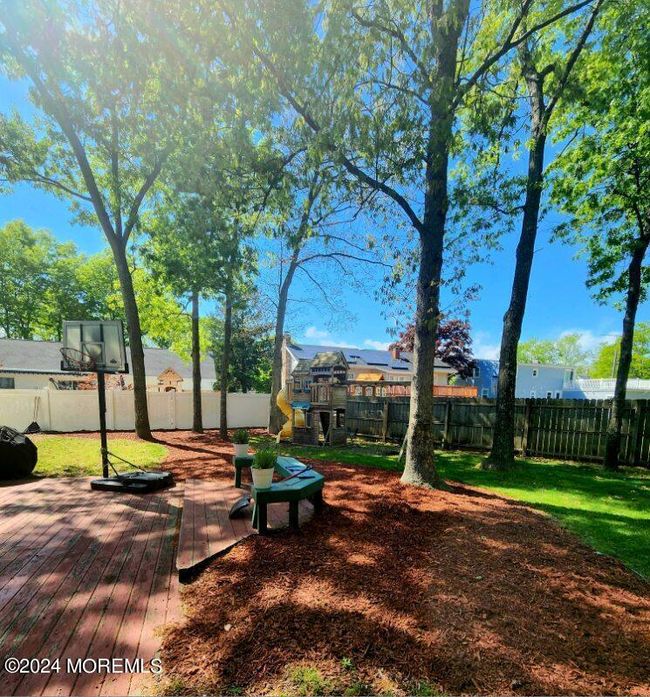 1092 Windlass Dr, House other with 3 bedrooms, 3 bathrooms and null parking in Stafford Twp NJ | Image 18