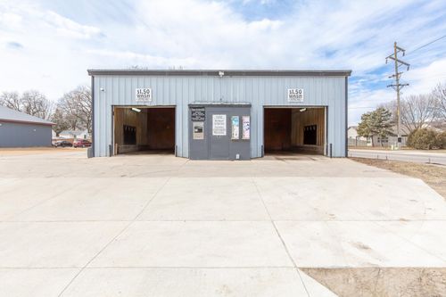 410 4th St Nw, Montgomery, MN, 56069-1002 | Card Image