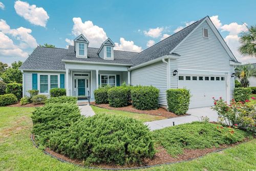 110 Hartley Pl, Pawleys Island, SC, 29585-6098 | Card Image