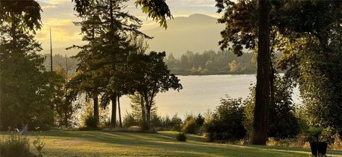 1743 Maple Bay Rd, Duncan, BC, V9L5N6 | Card Image