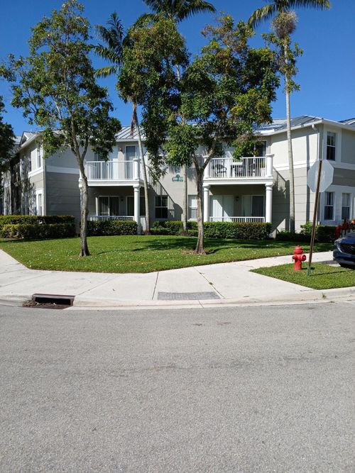 1016 Shoma Dr, Royal Palm Beach, FL, 33414-4300 | Card Image