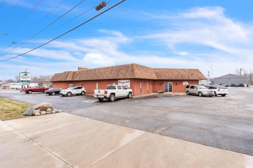 905 W North St, Kendallville, IN, 46755-1015 | Card Image