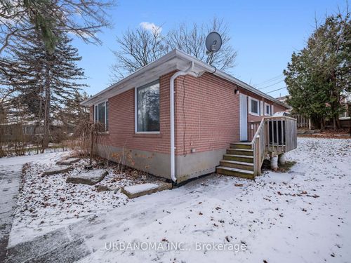 25 Algonquin Cres, Aurora, ON, L4G3E6 | Card Image