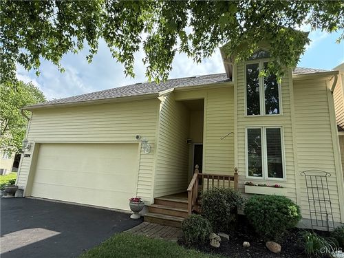 5326 Bunker Hill Way, Syracuse, NY, 13207-1155 | Card Image