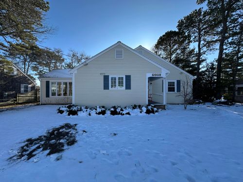 33 Kelleys Pond Rd, West Dennis, MA, 02670-2906 | Card Image
