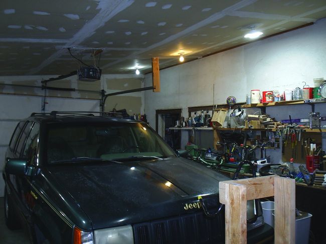 Garage | Image 32