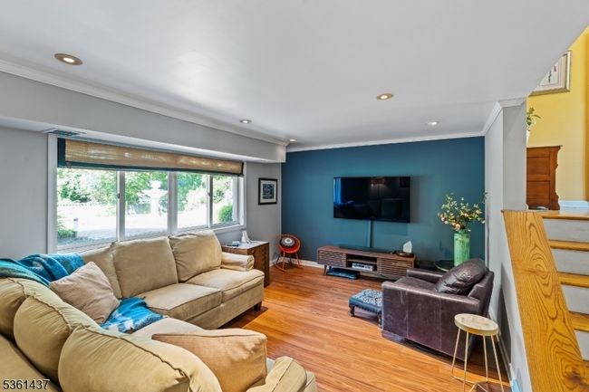 5 Meade Ct, House other with 4 bedrooms, 2 bathrooms and null parking in Piscataway NJ | Image 17