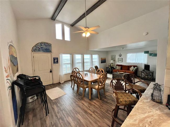 219 Whispering Palms, House other with 3 bedrooms, 2 bathrooms and null parking in Freeport TX | Image 7