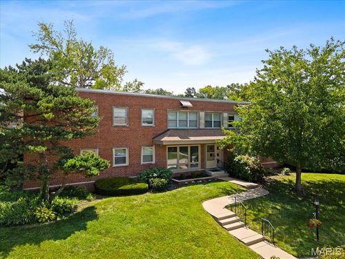apt-101-5 Delcrest Ct, Saint Louis, MO, 63124-2136 | Card Image