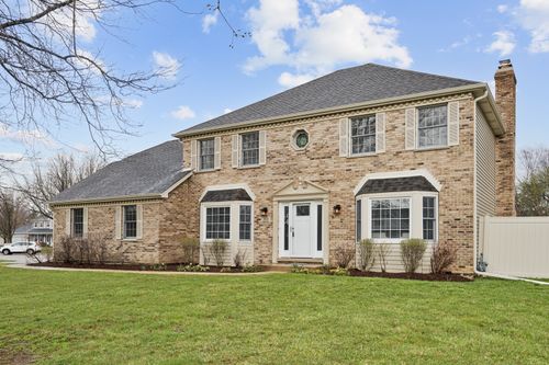 201 N Cambridge Drive, Geneva, IL, 60134 | Card Image