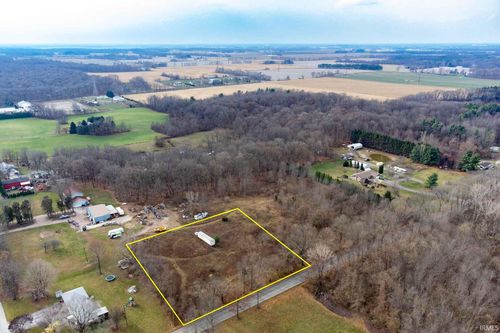 6922 E 350 N, Rolling Prairie, IN, 46371-9452 | Card Image