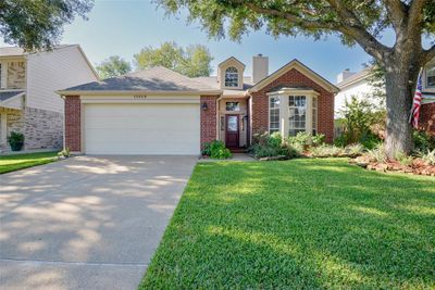 Immaculate two story home, located in the sought after Steeplechase Subdivision. | Image 1